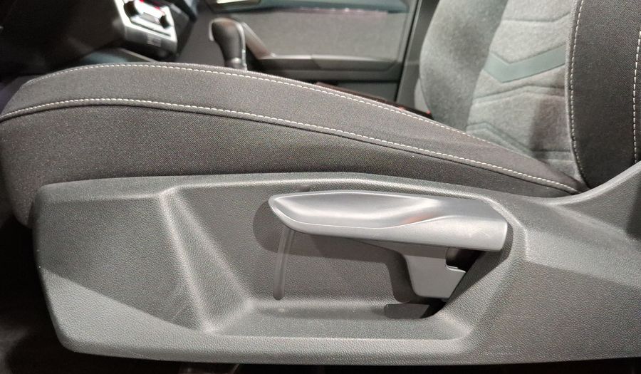 Seat Arona 1.6 XPERIENCE AUTO Suv 2022