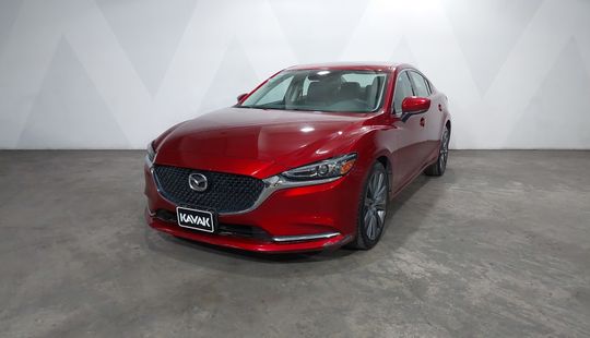 Mazda • Mazda 6