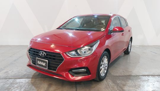 Hyundai • Accent