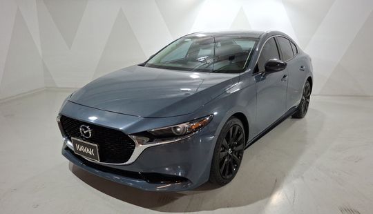 Mazda • Mazda 3