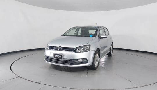 Volkswagen • Polo