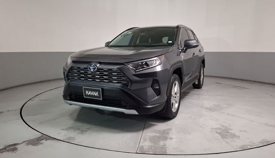 Toyota • RAV4
