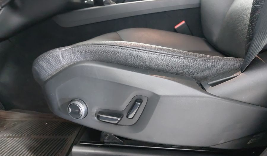 Volvo Xc60 2.0 MOMENTUM T5 AUTO AWD Suv 2019