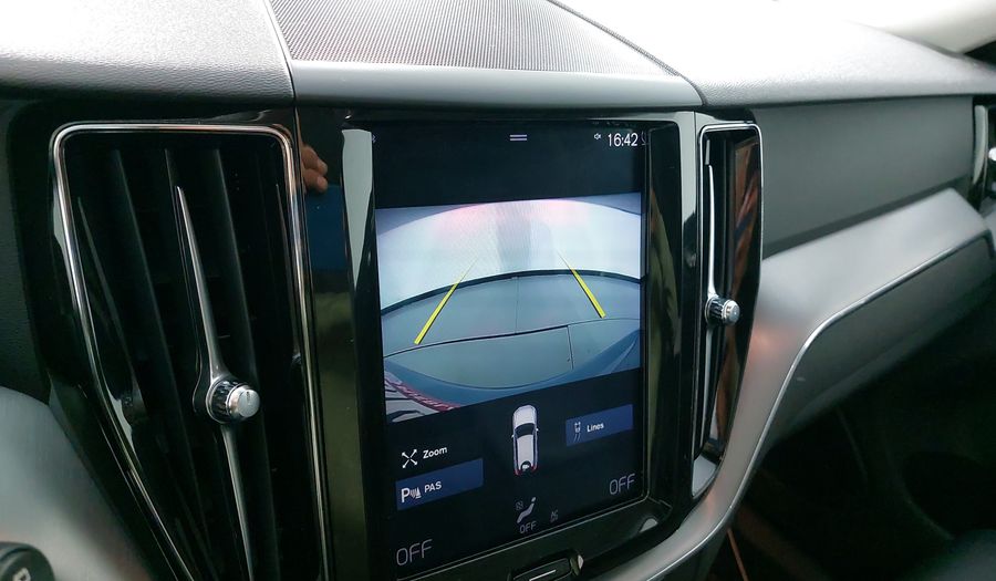 Volvo Xc60 2.0 MOMENTUM T5 AUTO AWD Suv 2019