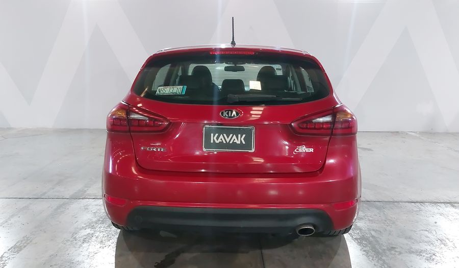 Kia Forte 2.0 SX AT Hatchback 2017