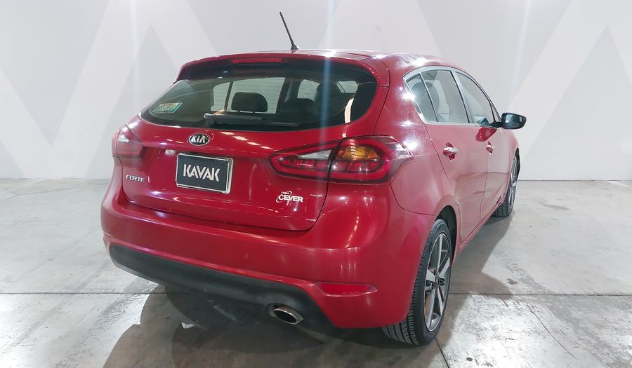 Kia Forte 2.0 SX AT Hatchback 2017