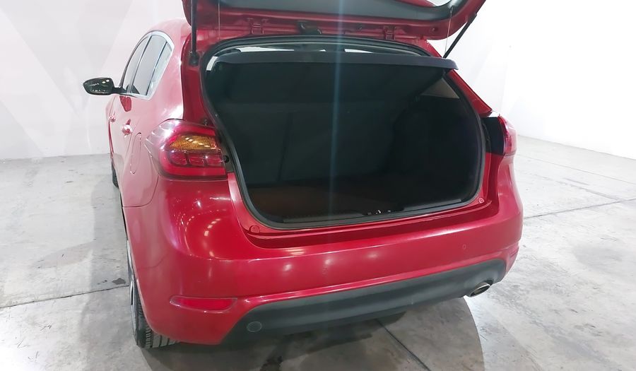 Kia Forte 2.0 SX AT Hatchback 2017
