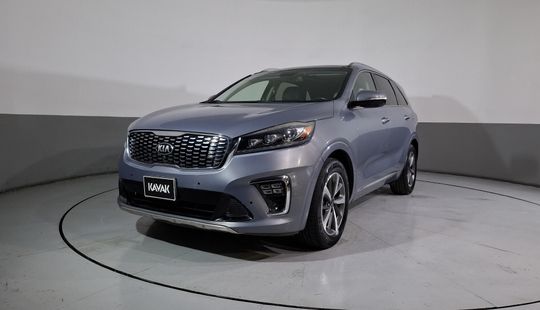 Kia • Sorento