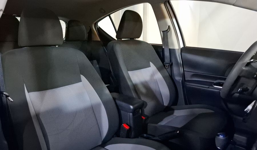 Toyota Prius C 1.5 HYBRID AUTO Hatchback 2019