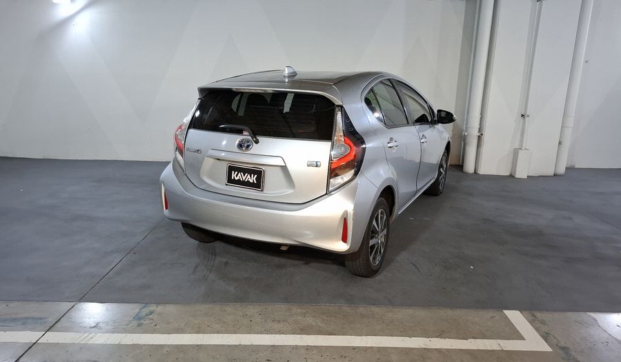 Toyota Prius C 1.5 HYBRID AUTO Hatchback 2019
