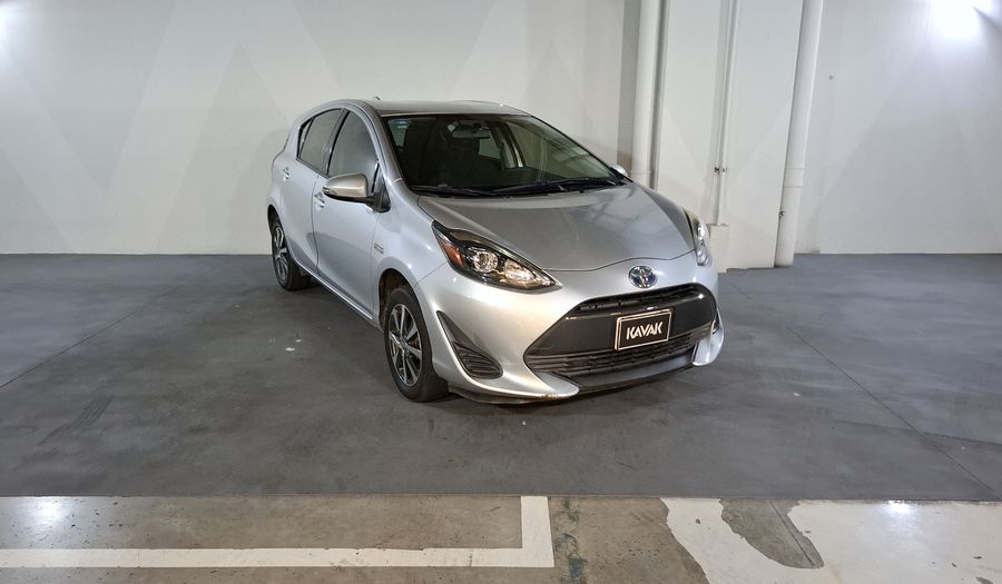 Toyota Prius C 1.5 HYBRID AUTO Hatchback 2019