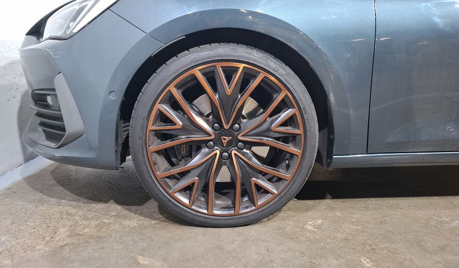 Cupra Leon 2.0 HIGH DCT Hatchback 2023