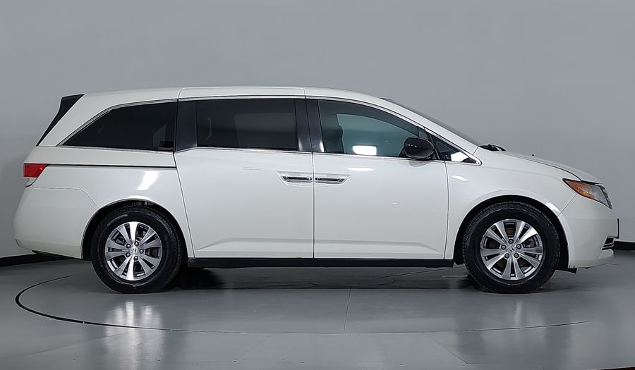 Honda Odyssey 3.5 LX Minivan 2016