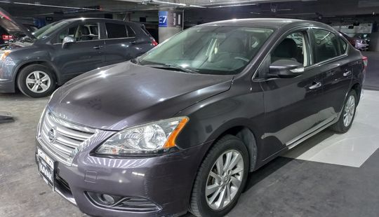 Nissan • Sentra