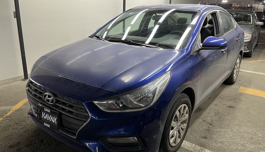 Hyundai • Accent