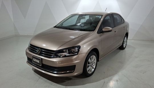 Volkswagen • Vento