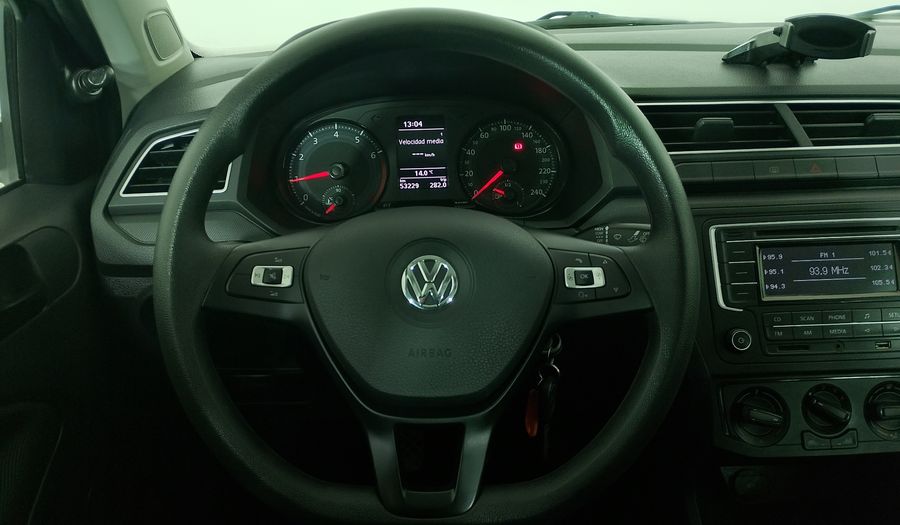 Volkswagen Voyage 1.6 TRENDLINE Sedan 2021