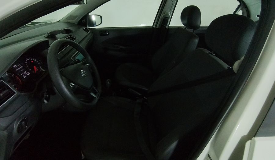Volkswagen Voyage 1.6 TRENDLINE Sedan 2021
