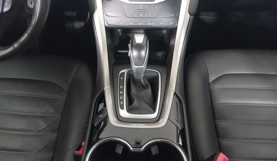 Ford Fusion AUTOMATICO FLEX Sedan 2015