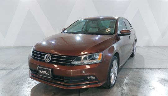 Volkswagen • Jetta