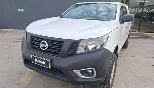 Nissan • NP300