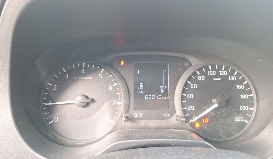 Nissan Np300 2.5 XE Pickup 2017