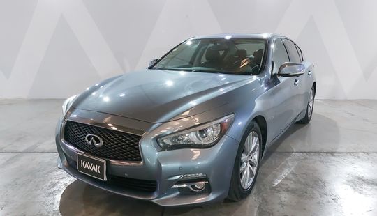 Infiniti • Q50