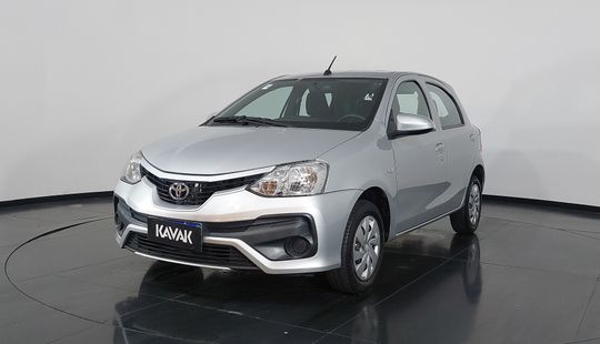Toyota • Etios