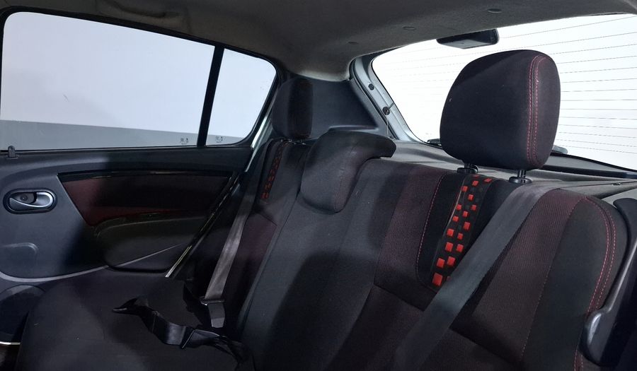 Renault Stepway 1.6 DYNAMIQUE MT Hatchback 2013