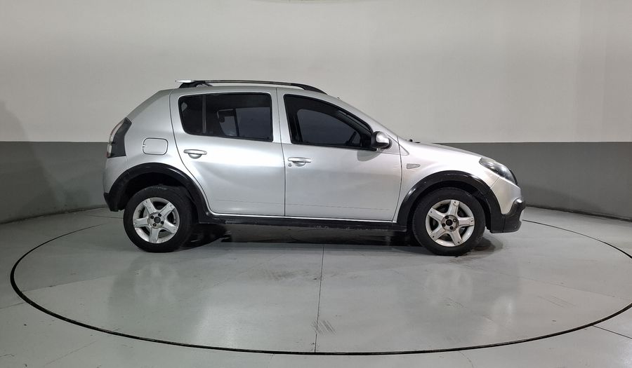 Renault Stepway 1.6 DYNAMIQUE MT Hatchback 2013