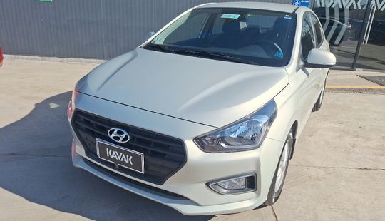 Hyundai • VERNA