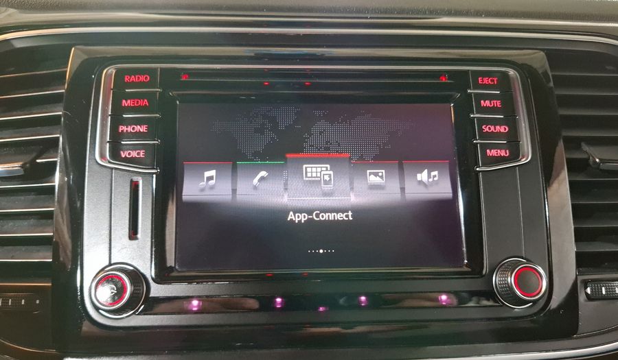 Volkswagen Beetle 2.0 DUNE DSG Hatchback 2017