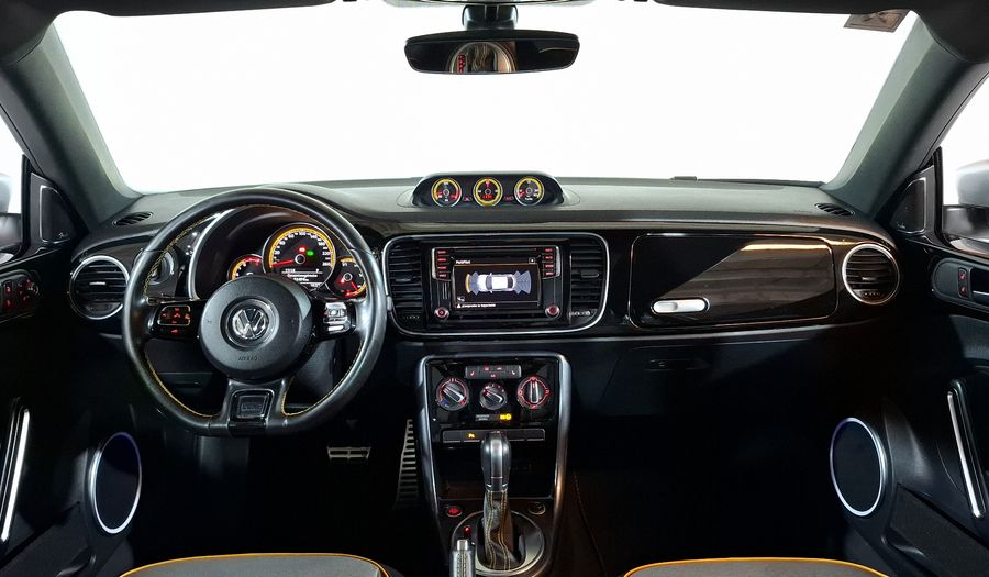 Volkswagen Beetle 2.0 DUNE DSG Hatchback 2017