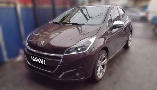 Peugeot • 208