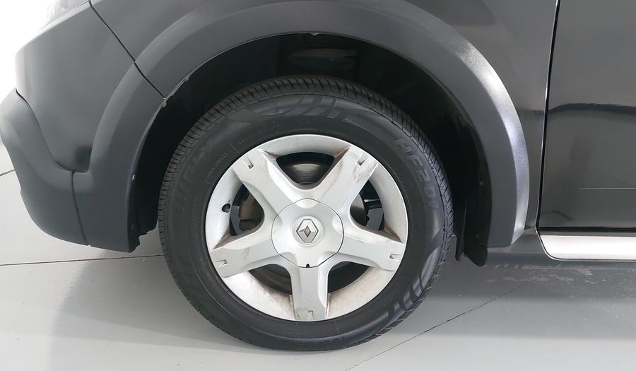 Renault Stepway 1.6 DYNAMIQUE MEDIA NAV MT Hatchback 2015