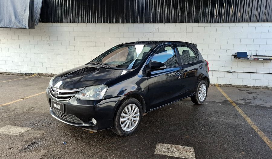 Toyota Etios 1.5 XLS 2016 Hatchback