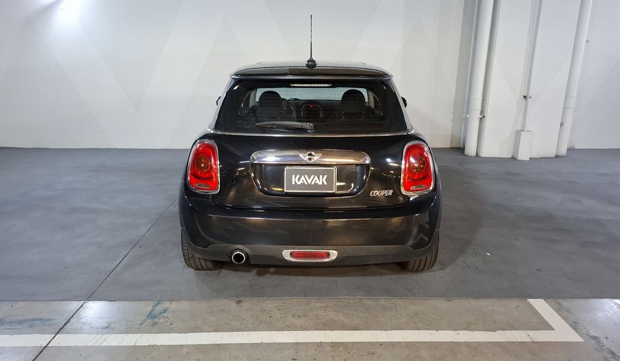 Mini Cooper 1.5 COOPER CHILI Hatchback 2017