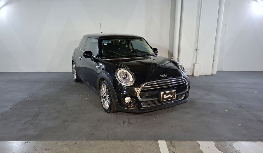 Mini Cooper 1.5 COOPER CHILI Hatchback 2017