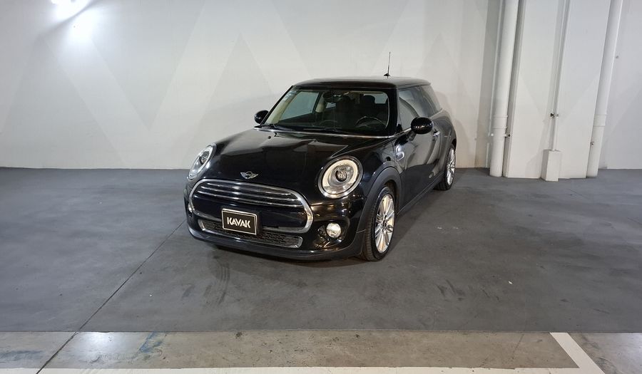 Mini Cooper 1.5 COOPER CHILI Hatchback 2017