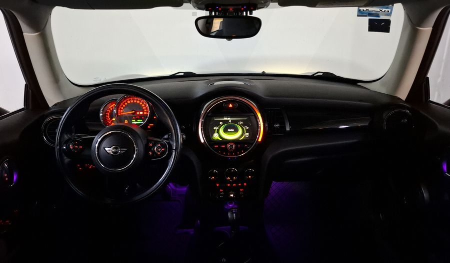 Mini Cooper 1.5 COOPER CHILI Hatchback 2017