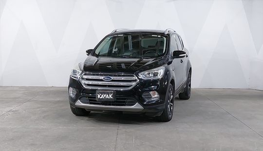 Ford • Escape