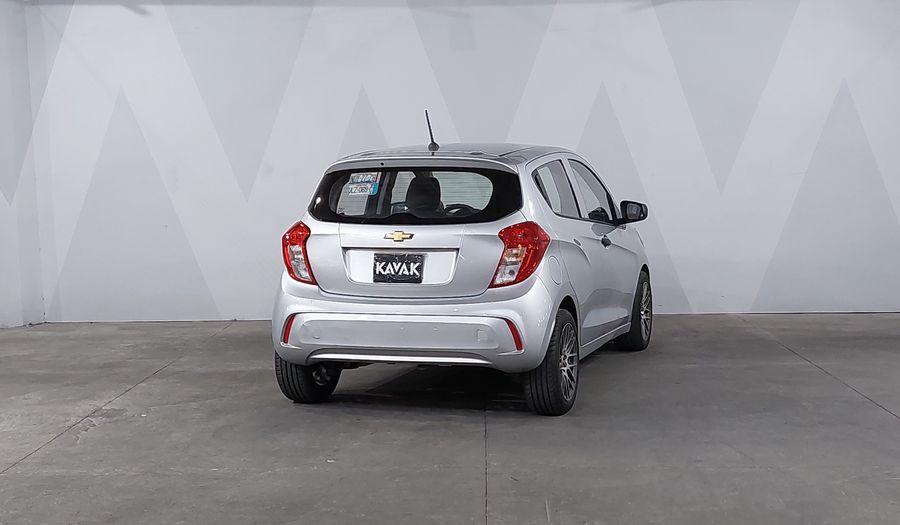 Chevrolet Spark 1.4 LT F CVT Hatchback 2017