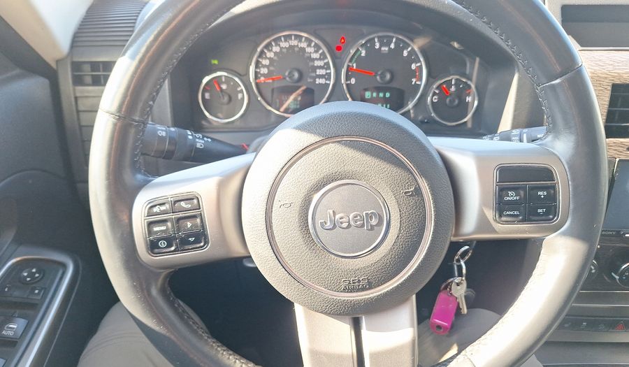 Jeep Cherokee 3.7 LIMITED AUTO 4WD Suv 2013