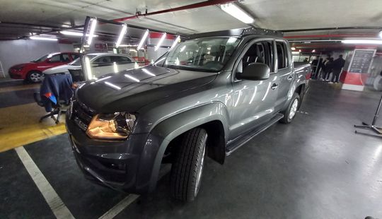 Volkswagen • Amarok