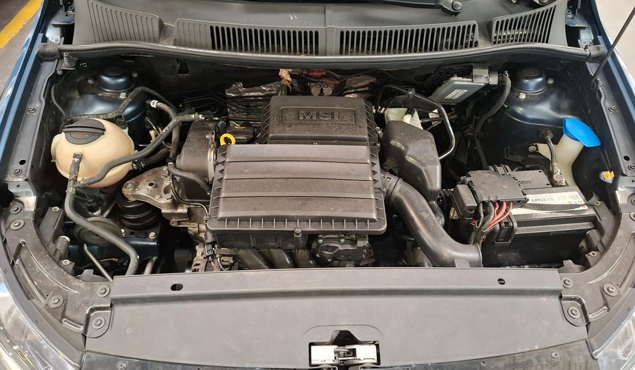Volkswagen Fox 1.6 HIGHLINE Hatchback 2016