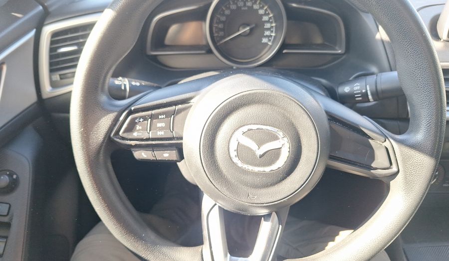 Mazda 3 1.6 S AUTO Sedan 2017