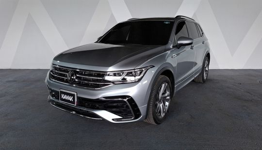 Volkswagen • Tiguan