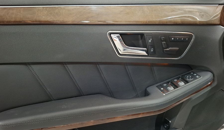 Mercedes Benz Clase E 3.5 350 ELEGANCE AT Sedan 2010