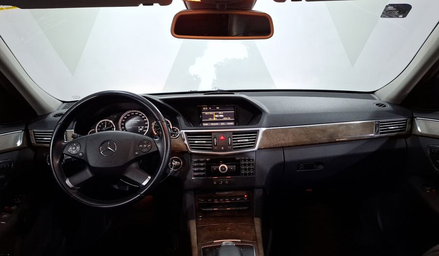 Mercedes Benz Clase E 3.5 350 ELEGANCE AT Sedan 2010