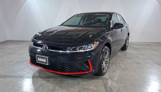 Volkswagen • Jetta